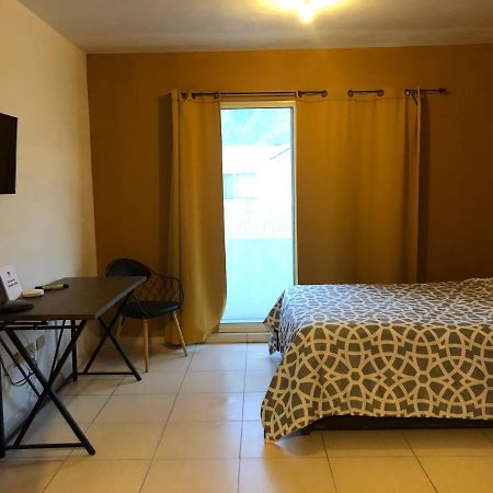 Consulado Suites Μοντερέι Εξωτερικό φωτογραφία