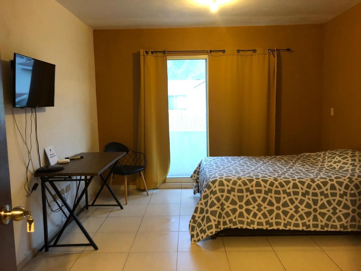 Consulado Suites Μοντερέι Εξωτερικό φωτογραφία